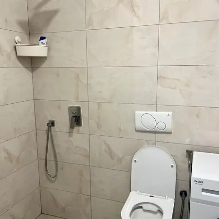 Puhiza * Lezhë